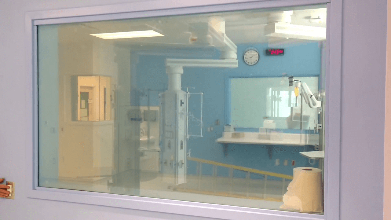 Switchable Privacy Glass Film Beneficial for Hospital Environment 